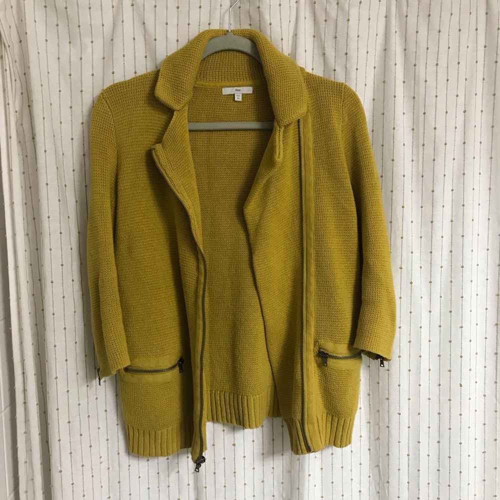 gap mustard cardigan